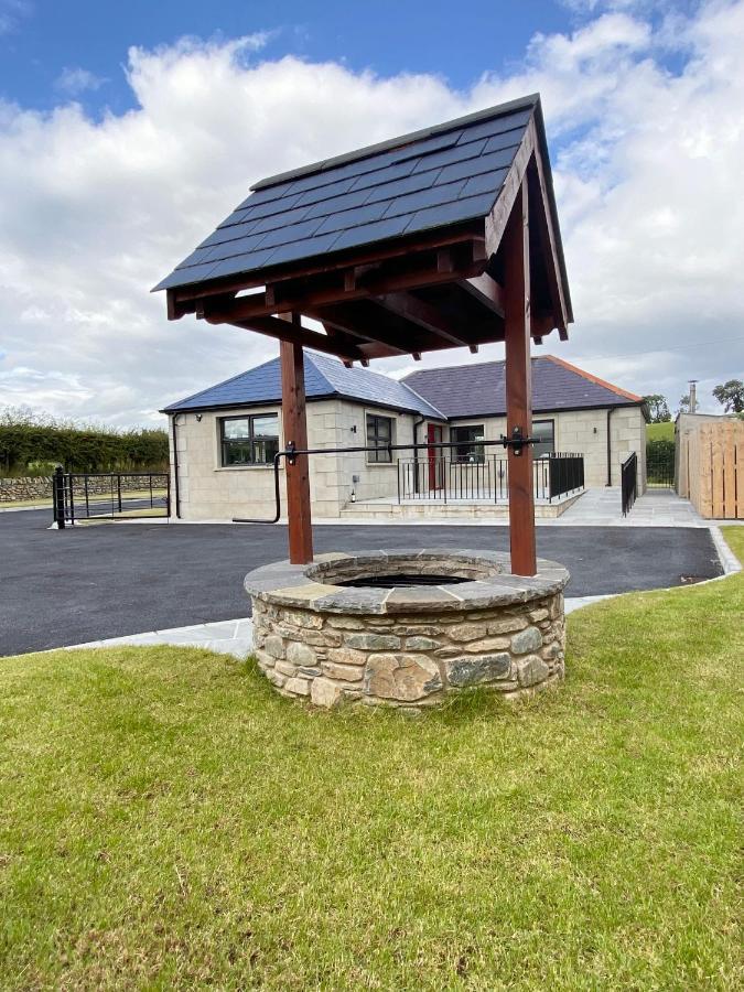 The Gate Lodge At Dunnanew - 4 Star- Sleeps 5 Seaforde Exterior foto